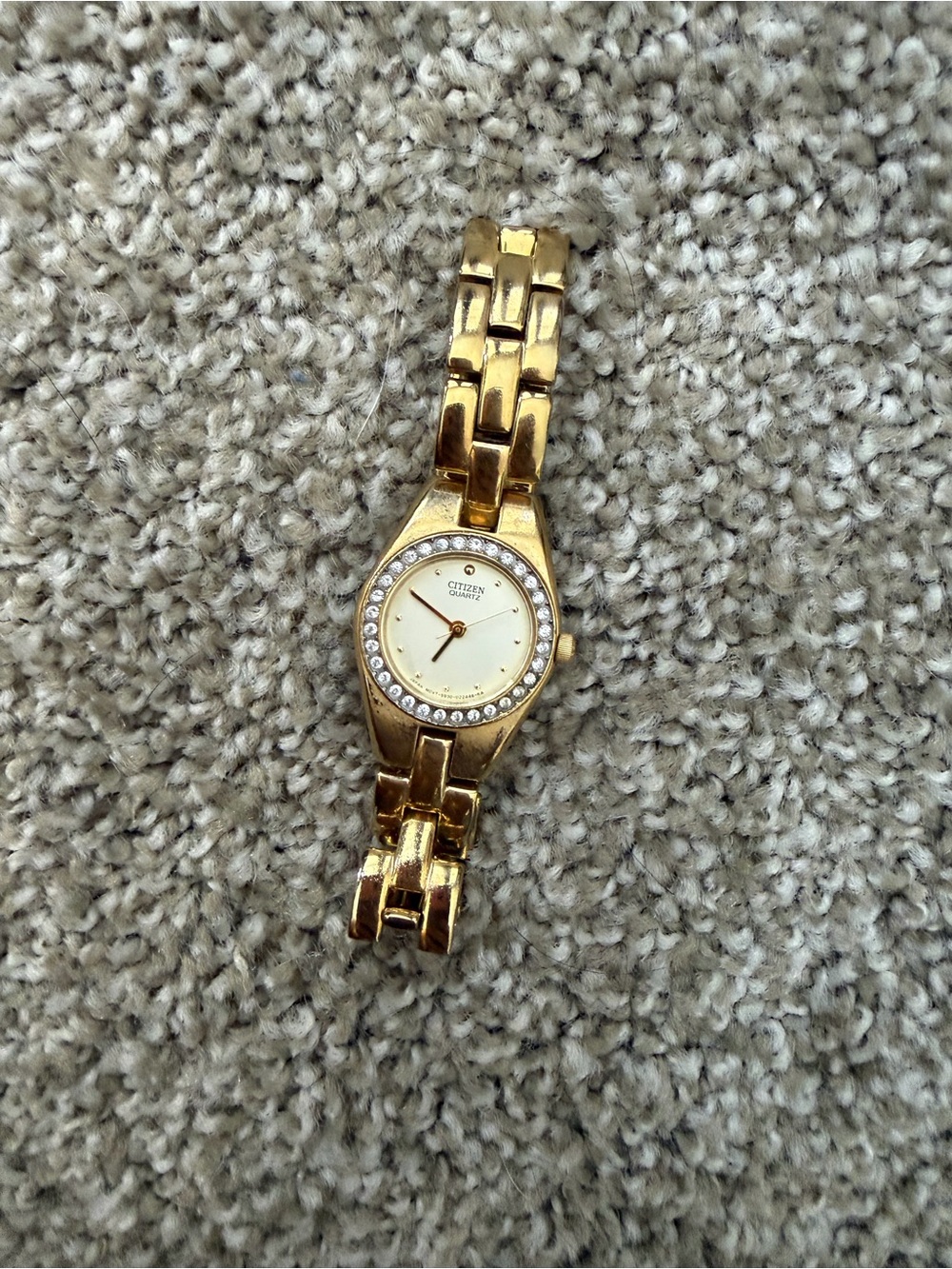 Vintage Citizen Quartz Women’s Watch 5930-022645 Gold Tone Crystal Bezel